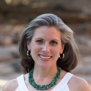 Meet your Posher, Carrie